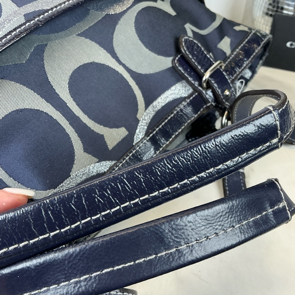 Coach Y2K Optic Art Signature Navy Blue‎ Silver Metallic Tote Shoulder Bag - Picture 10 of 15